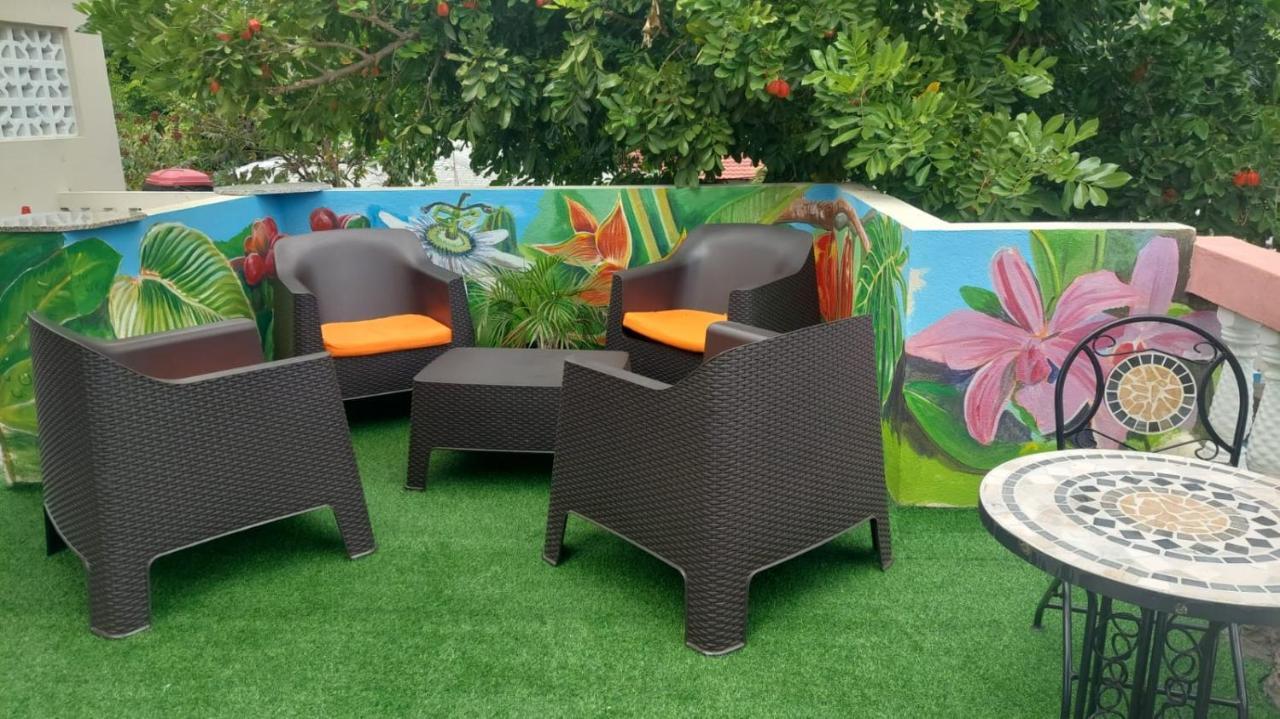 Dancehall Hostel Kingston Dış mekan fotoğraf