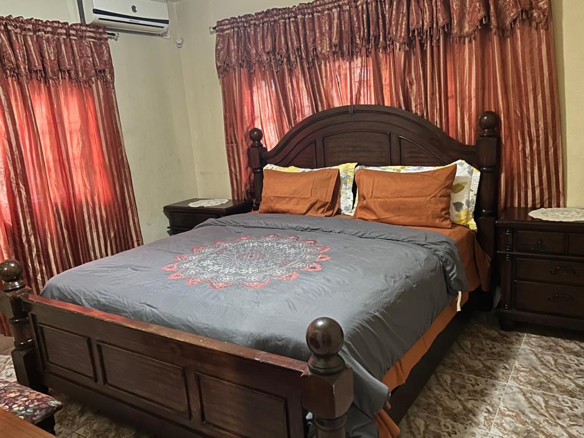 Dancehall Hostel Kingston Dış mekan fotoğraf