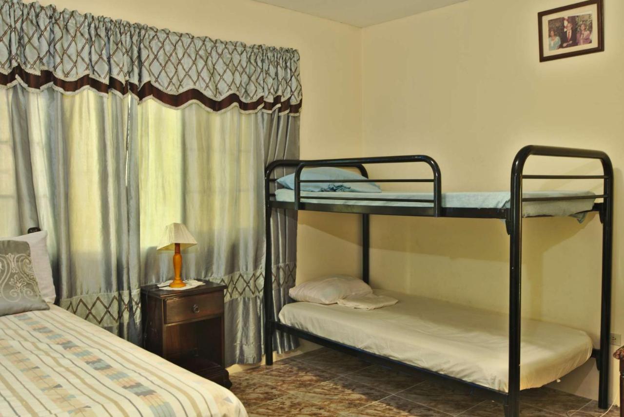 Dancehall Hostel Kingston Dış mekan fotoğraf