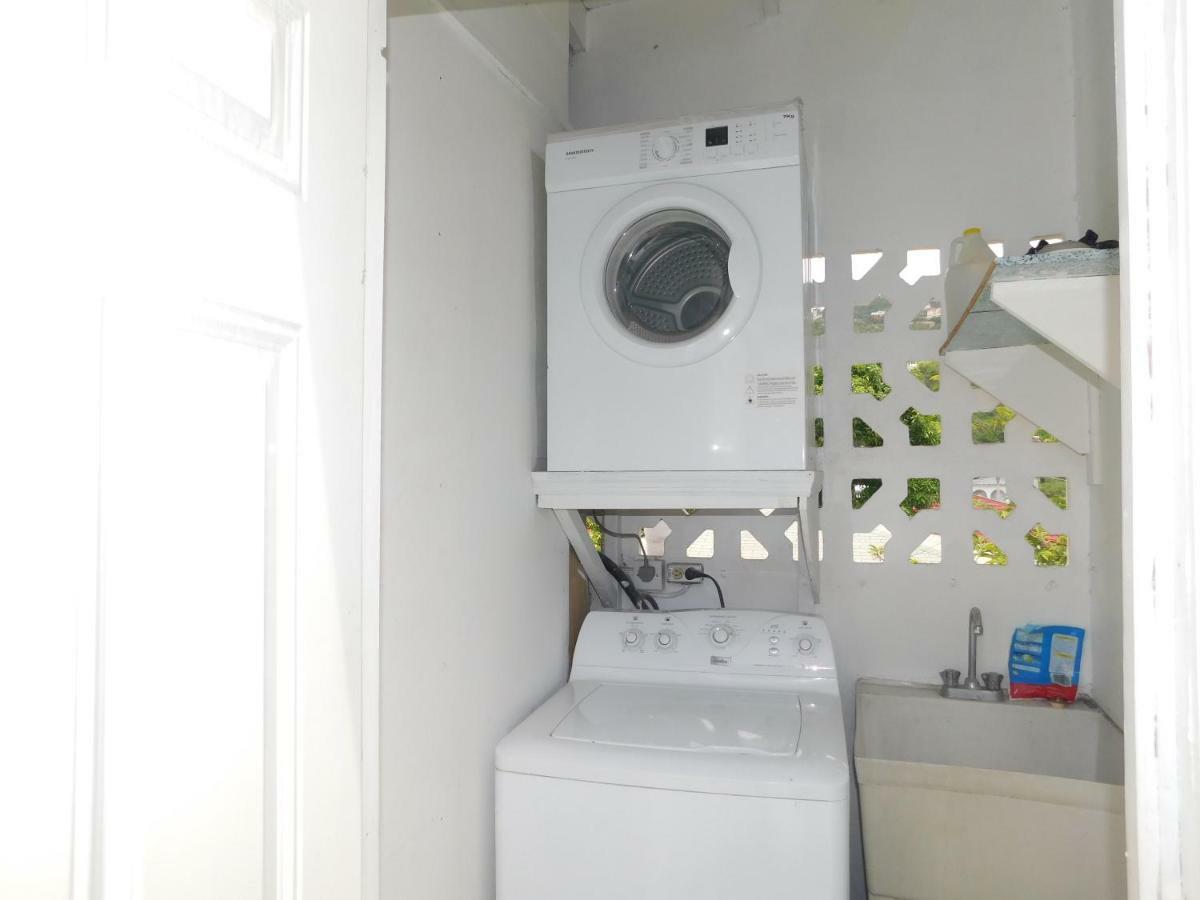 Dancehall Hostel Kingston Dış mekan fotoğraf